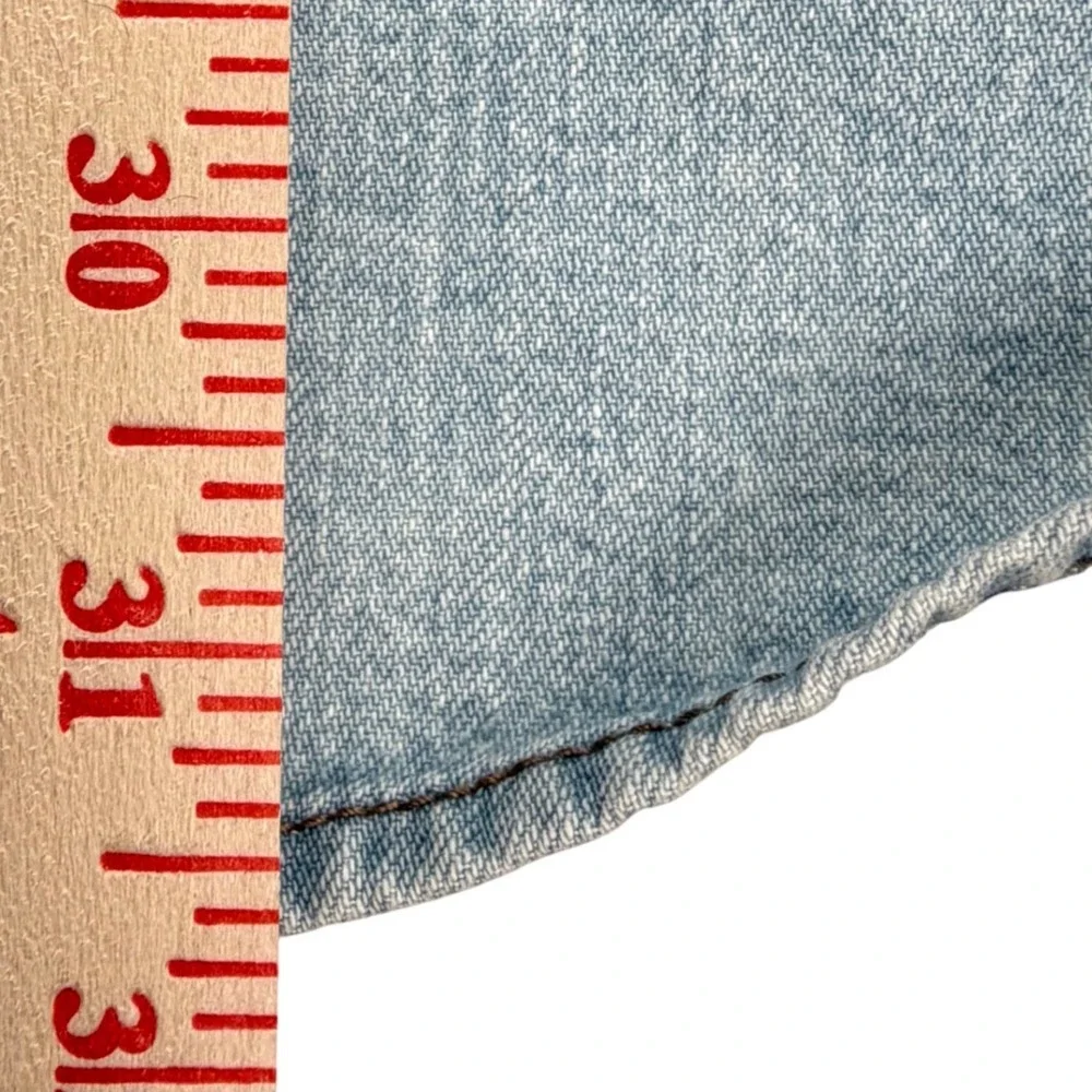 Levis‎ Red Tab Mens Large Light Wash Denim Button Down Shirt Long Sleeve Cotton